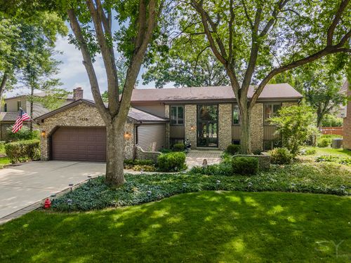 245 Montclare Ln, Wood Dale, IL, 60191-2227 | Card Image