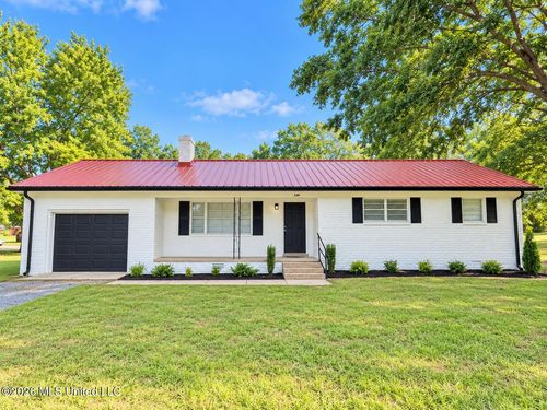 236 Brownsferry Road, Senatobia, MS, 38668 | Card Image