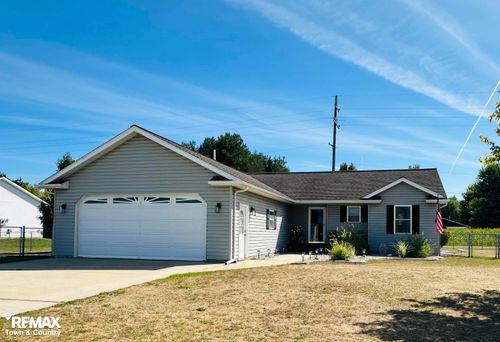 908 Pheasant Run, Gladwin, MI, 48624-1271 | Card Image