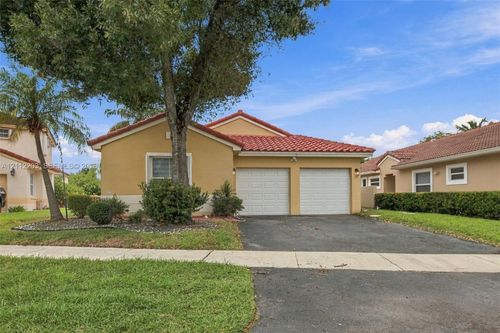 18510 Nw 18th St, Pembroke Pines, FL, 33029-3806 | Card Image