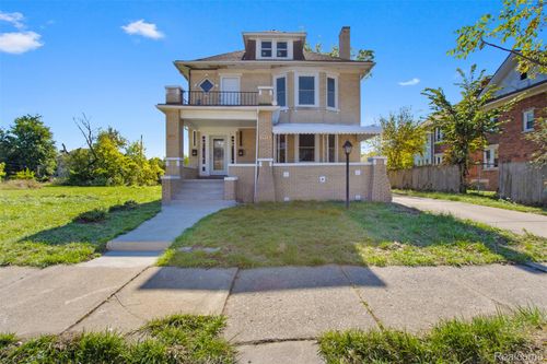 1975 Virginia Park St, Detroit, MI, 48206-2421 | Card Image