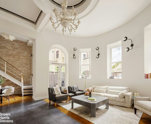 344-305 2nd Ave, New York, NY, 10003-2740 | Card Image