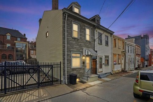 1816 Harcum Way, Pittsburgh, PA, 15203-1810 | Card Image