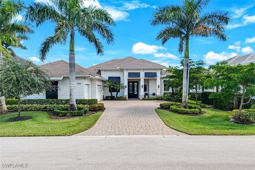 3154 Malaga Ln, NAPLES, FL, 34114-9802 | Card Image