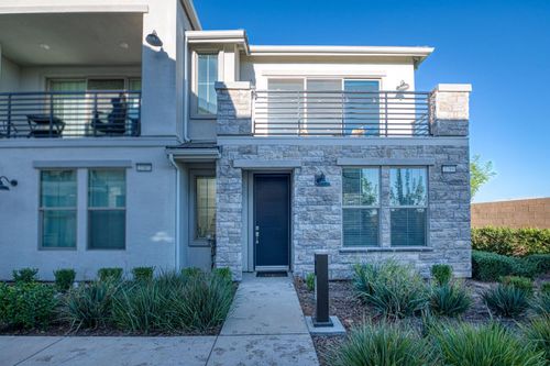 2789 E Tamarind Dr, Fresno, CA, 93730-7093 | Card Image