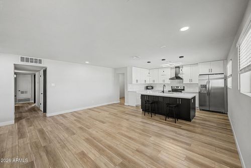 6501 E Cypress St, Scottsdale, AZ, 85257-2551 | Card Image
