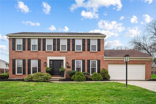 7296 Glenn Moor Dr, West Chester, OH, 45069-1321 | Card Image