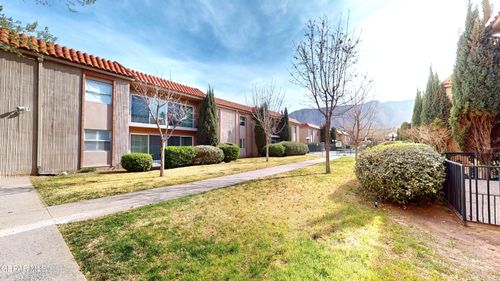 apt-e7-252 Shadow Mountain Dr, El Paso, TX, 79912-4712 | Card Image