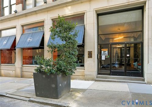 u2e-6 N 6th St, Richmond, VA, 23219-2417 | Card Image