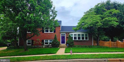 12 N Morerick Ave, Catonsville, MD, 21228-5530 | Card Image