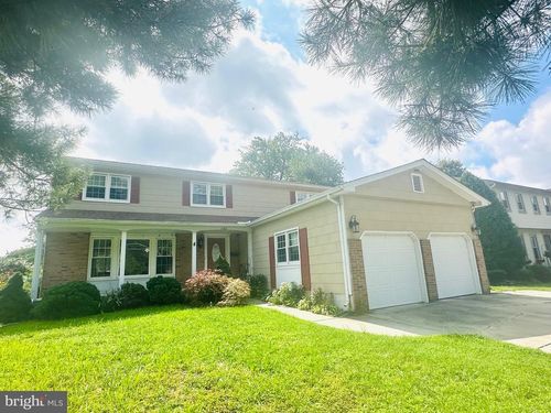 106 Hooton Rd, MOUNT LAUREL, NJ, 08054-1312 | Card Image