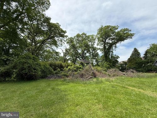 2818 Cedar Ln, Vienna, VA, 22180-7013 | Card Image