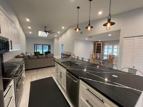 6157 Sunny Pointe Cir, Delray Beach, FL, 33484-2446 | Card Image