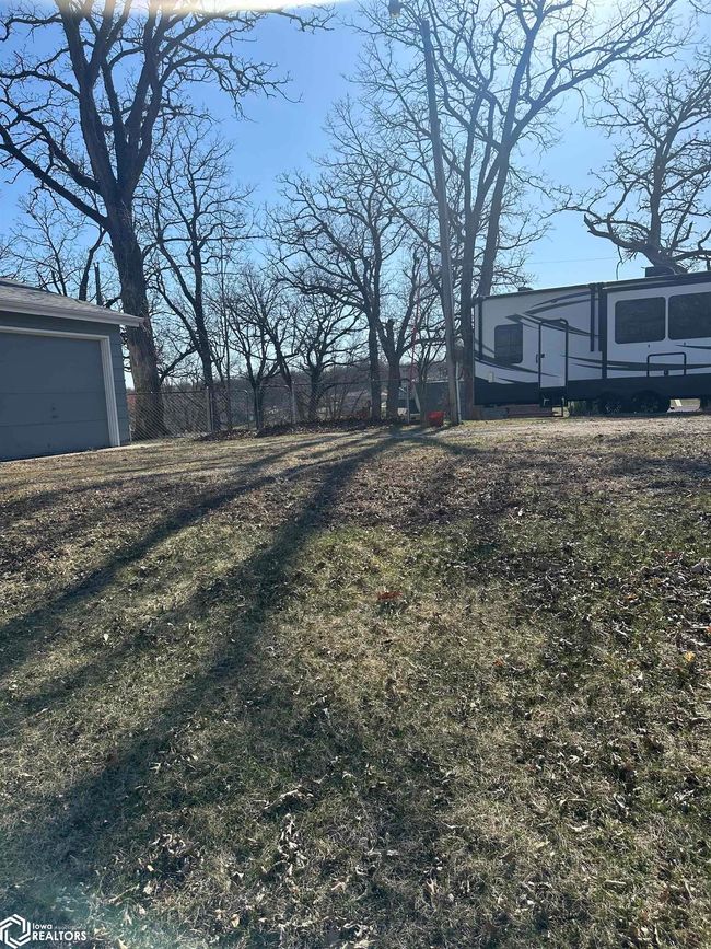 103 North Dr, Home with 0 bedrooms, 0 bathrooms and null parking in Montezuma IA | Image 11