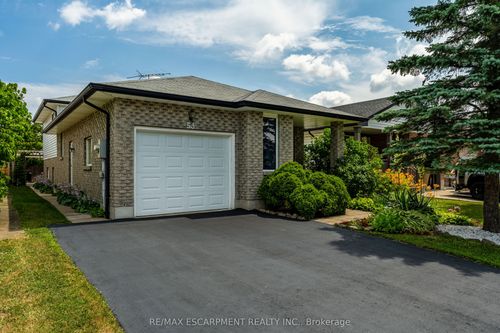 53 Northridge Dr, Smithville, ON, L0R2A0 | Card Image