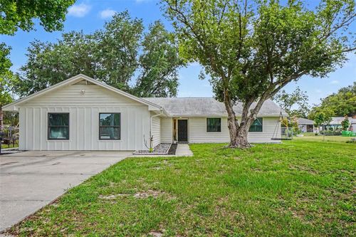 6403 Lakeland Highlands Rd, Lakeland, FL, 33813-3851 | Card Image