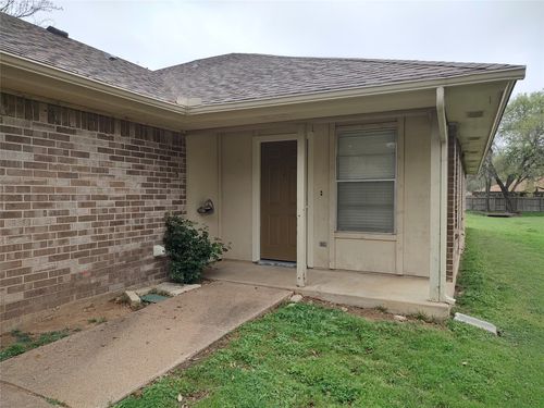 145 Page St, Keller, TX, 76248-2214 | Card Image