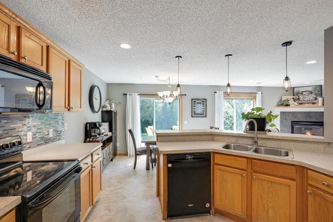 1704 Talon Trl, Townhouse with 3 bedrooms, 3 bathrooms and null parking in Eagan MN | Image 13