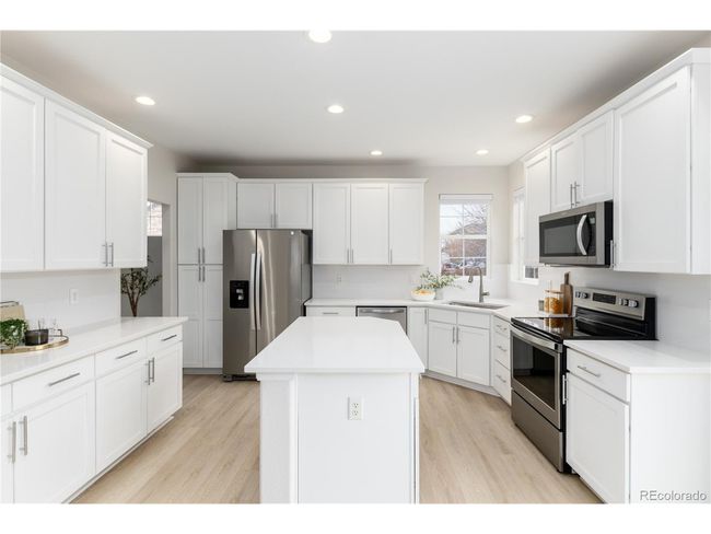 14669 Eagle River Run, House other with 4 bedrooms, 4 bathrooms and null parking in Broomfield CO | Image 16