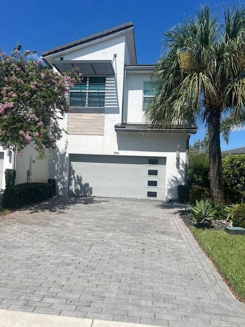 8991 Kingsmoor Way, Lake Worth, FL, 33467-5644 | Card Image