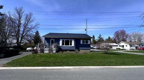 3052 Walker St, Cardinal, ON, K0E1E0 | Card Image