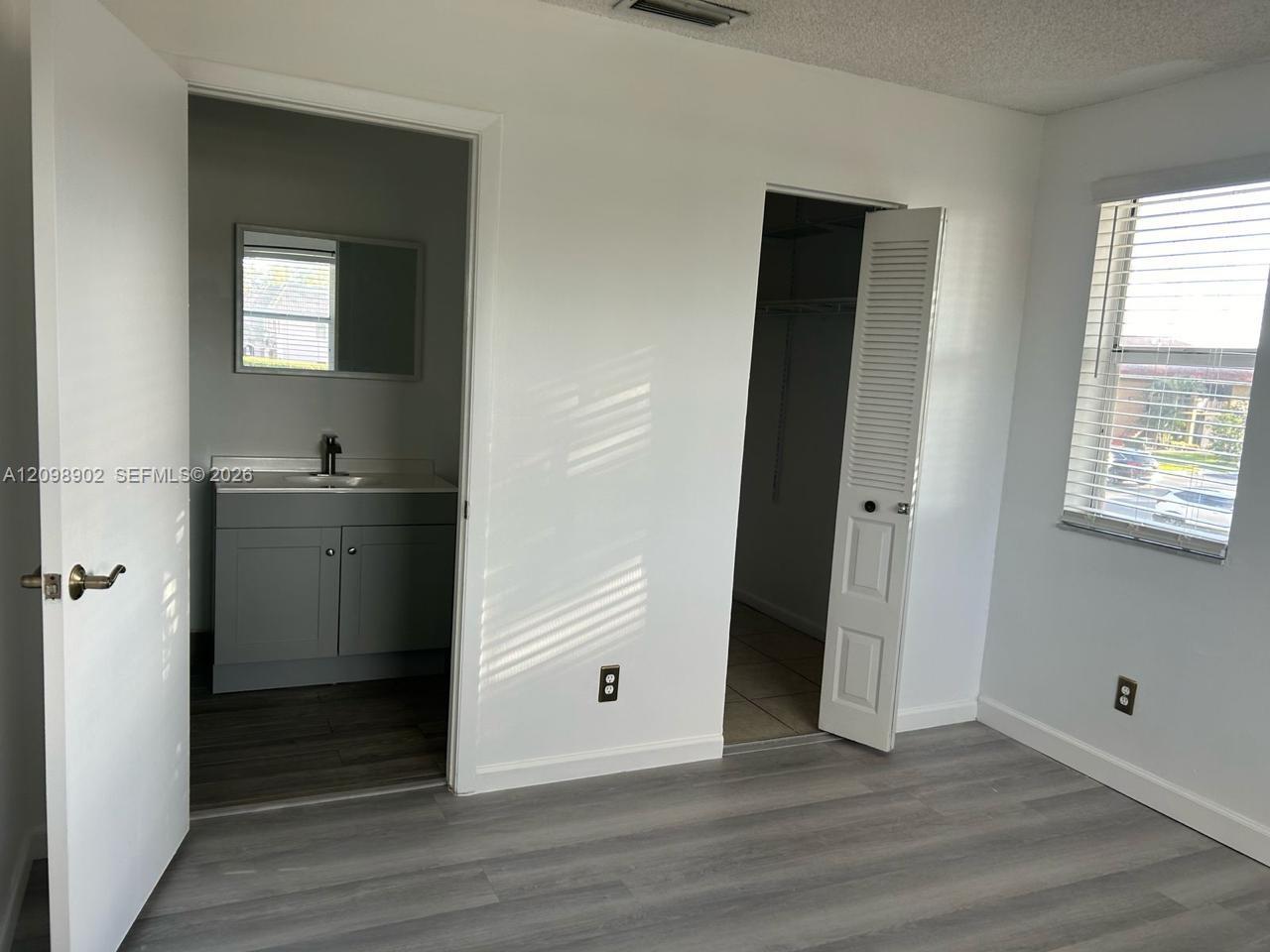 Residential Lease in Pembroke Pines 4