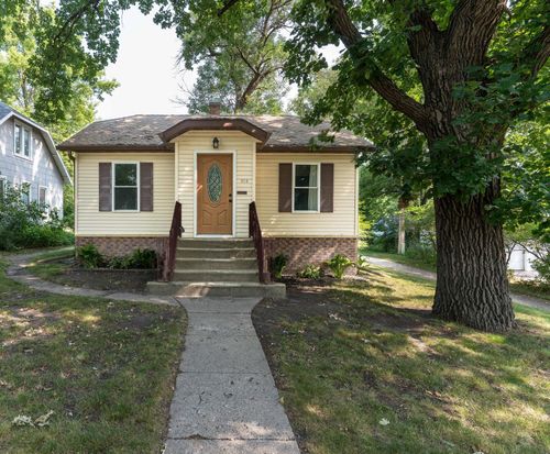 314 W Birch Ave, Fergus Falls, MN, 56537-1309 | Card Image