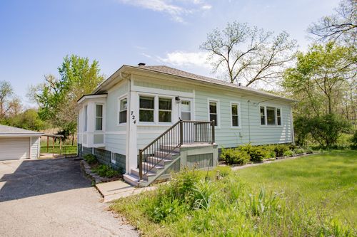 22W724 Saint Charles Rd, Glen Ellyn, IL, 60137-3754 | Card Image