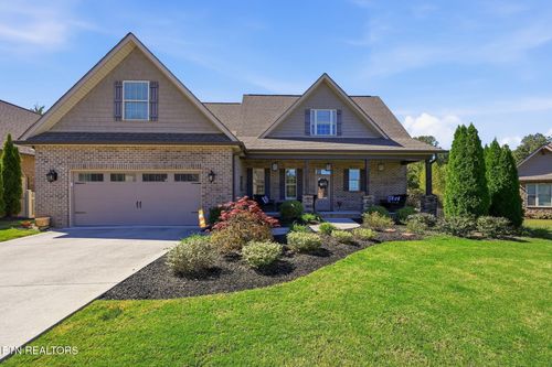 103 Crest Pointe Ln, Oak Ridge, TN, 37830-3108 | Card Image