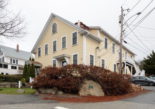 2-457 Washington St, Gloucester, MA, 01930 | Card Image