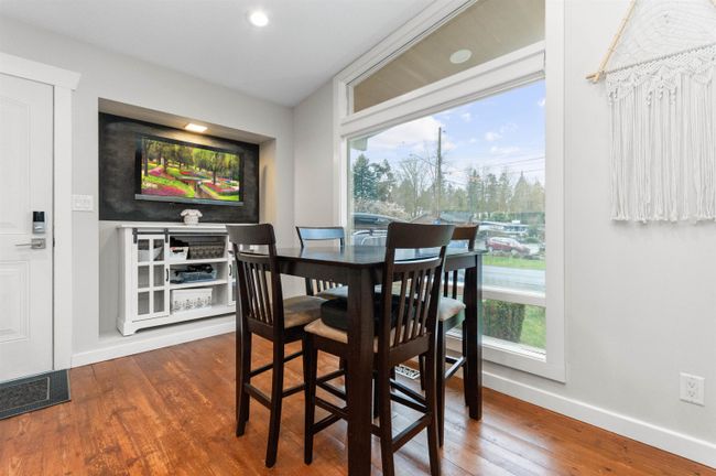 2696 Stockton Crescent, House other with 5 bedrooms, 2 bathrooms and 5 parking in Abbotsford BC | Image 7