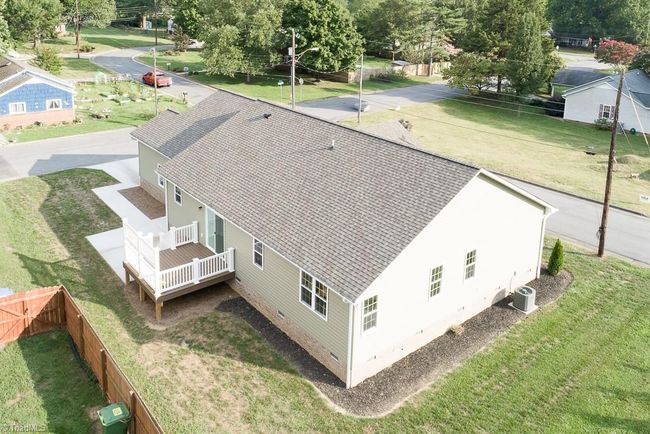 208 Kerner St, House other with 3 bedrooms, 2 bathrooms and null parking in Kernersville NC | Image 31