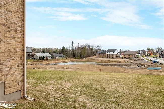 27 Woodstream Dr, House other with 3 bedrooms, 2 bathrooms and 4 parking in Huntsville ON | Image 29