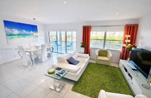 apt-506-400 Diplomat Pkwy, Hallandale Beach, FL, 33009-3731 | Card Image