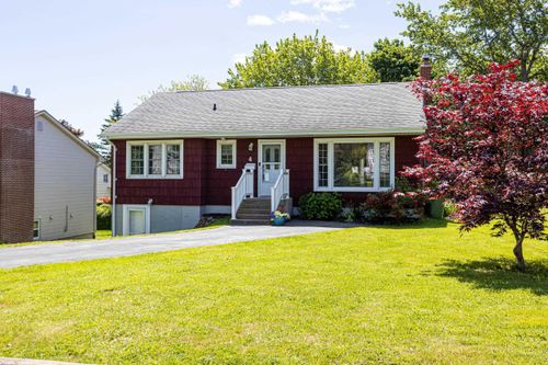 4 Piers Ave, Halifax, NS, B3N1Z3 | Card Image
