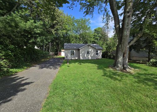 1439 Ocean Ave, Bohemia, NY, 11716-1915 | Card Image