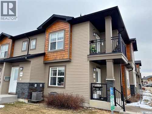 2315 Mcclocklin Rd, Saskatoon, SK, S7R0K8 | Card Image