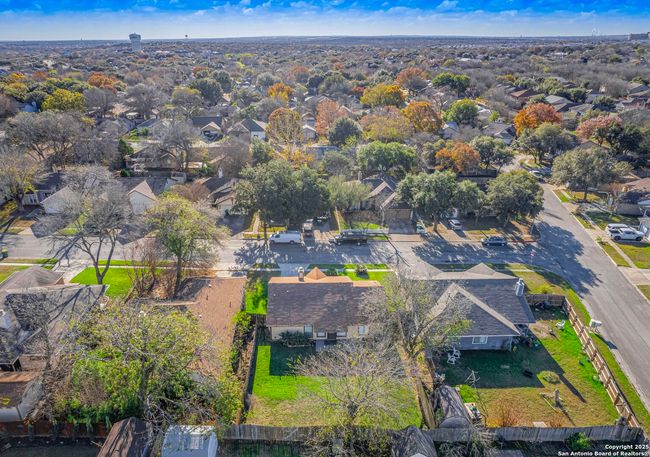 7903 Forest Cabin, House other with 2 bedrooms, 1 bathrooms and null parking in Live Oak TX | Image 25