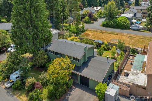 7818 185th Pl Sw, Edmonds, WA, 98026-5832 | Card Image