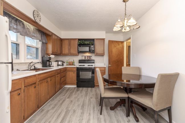 101 N Chatham St, House other with 2 bedrooms, 2 bathrooms and 1 parking in Danvers IL | Image 15