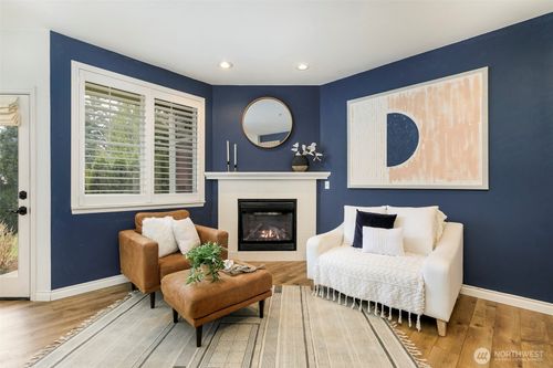 apt-k103-13000 Admiralty Way, Everett, WA, 98204-6273 | Card Image