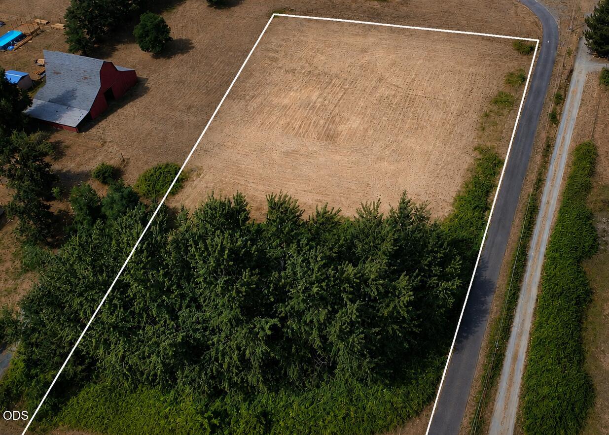 Land in Grants Pass