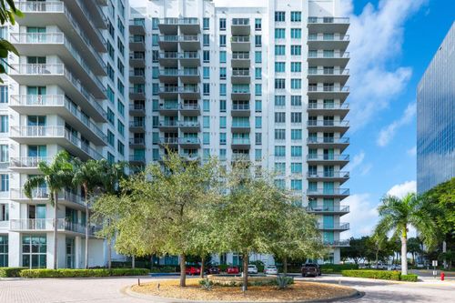 unit-126-300 S Australian Ave, West Palm Beach, FL, 33401-5093 | Card Image