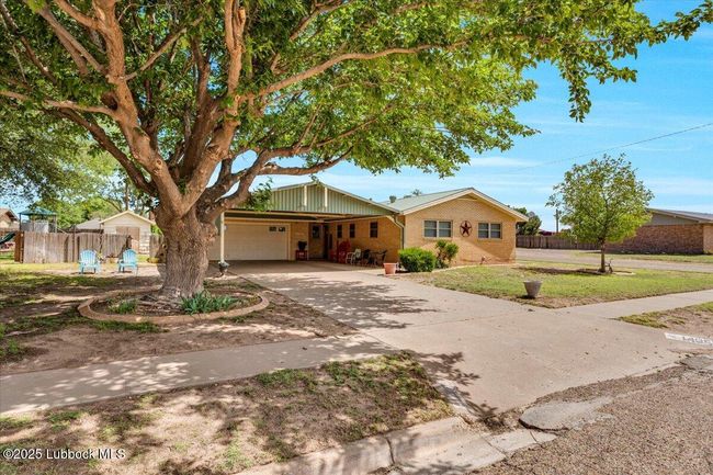 1405 3 Rd St, House other with 3 bedrooms, 2 bathrooms and null parking in Plains TX | Image 16