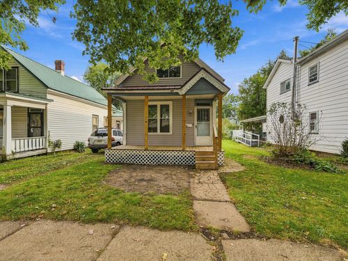 223 E Walnut St, Titusville, PA, 16354-1840 | Card Image