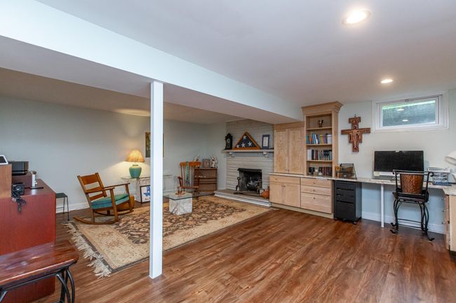 Game Room/office space in basement | Image 32