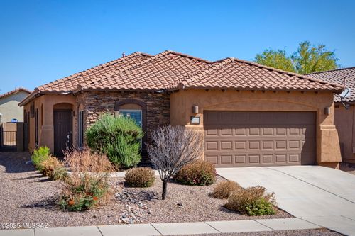 790 W Via De Gala, Sahuarita, AZ, 85629-8234 | Card Image