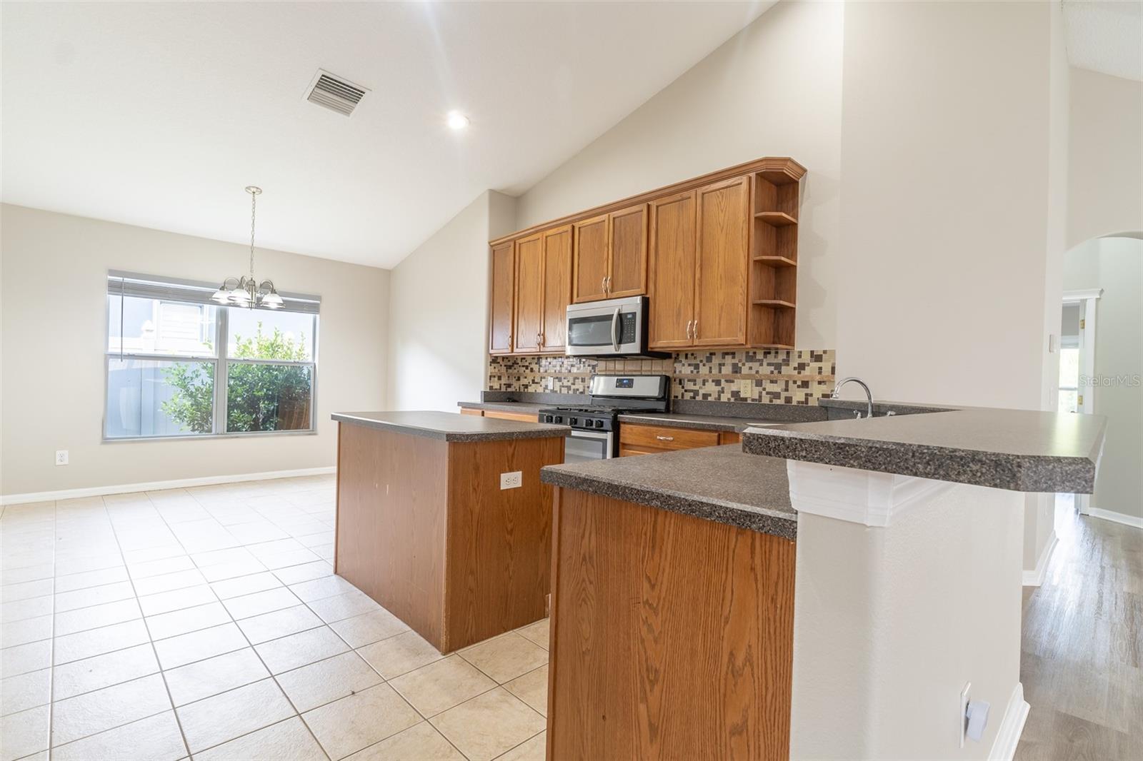 Residential in APOLLO BEACH 3