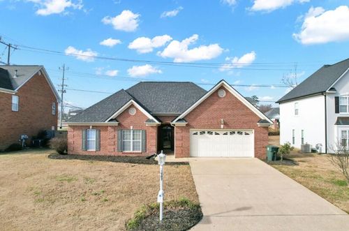 1907 Igou Place Drive, Chattanooga, TN, 37421 | Card Image