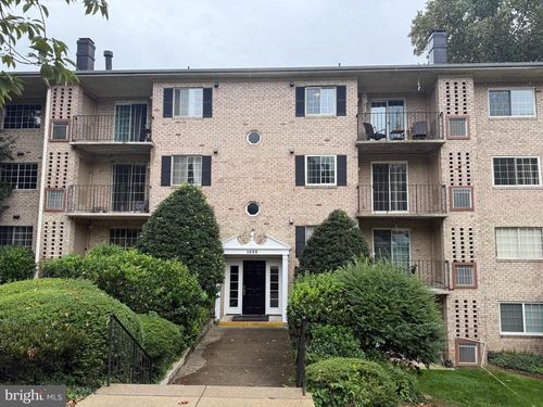 apt-204-1523 Colonial Dr, WOODBRIDGE, VA, 22192-2449 | Card Image